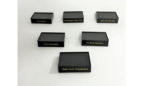 Lote Pedestal 1/64 Carrinhos